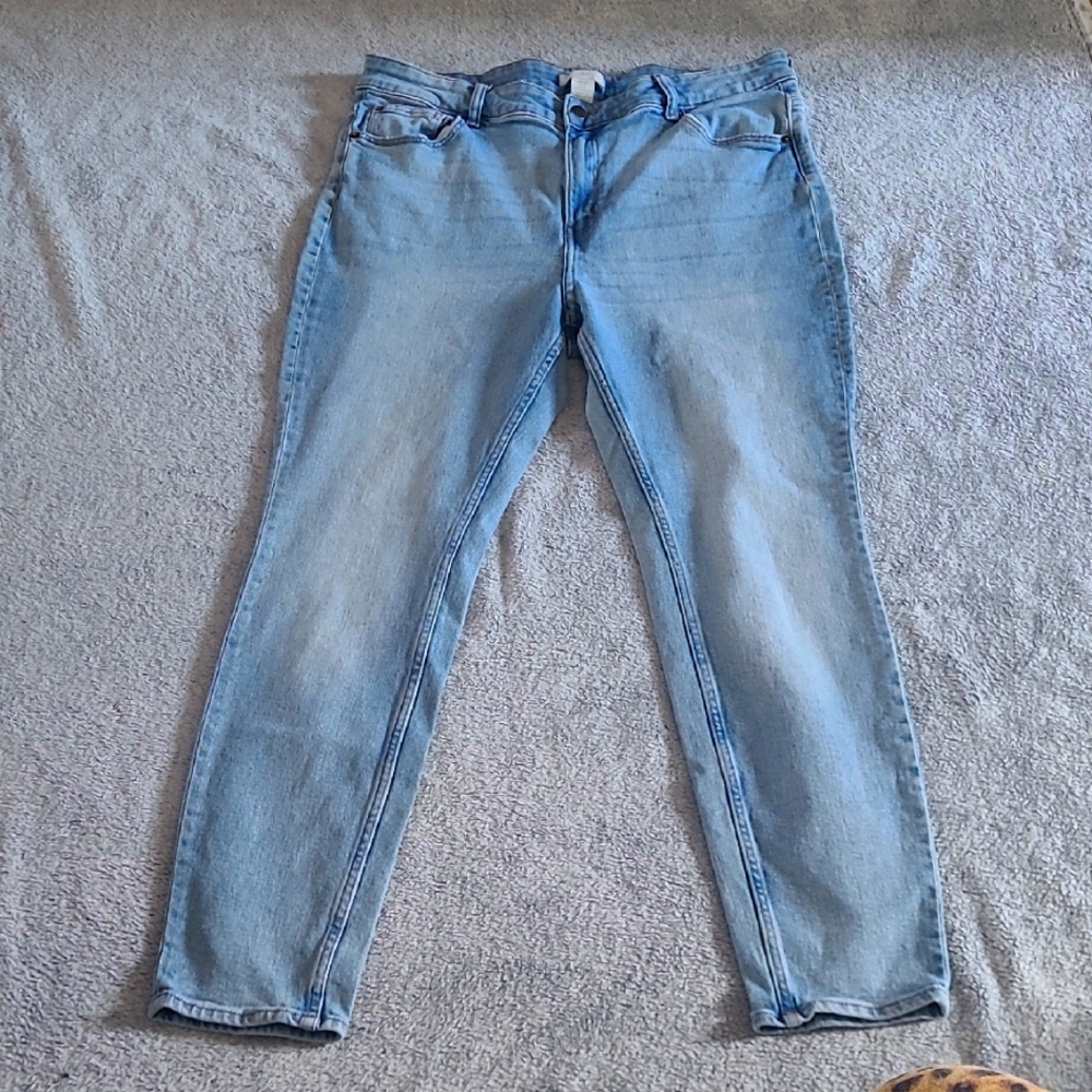 H&M Light Blue Women's Jeans size 16  High Rise